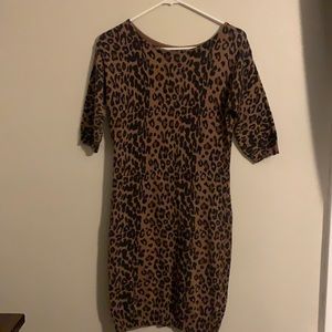 Old navy cheetah print dress